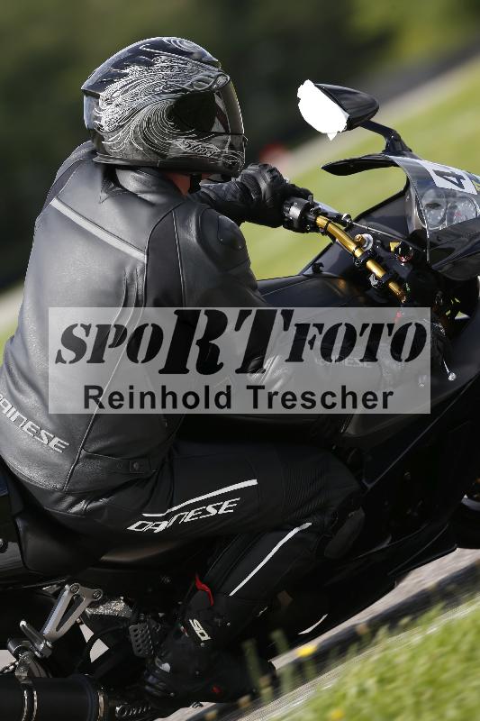 /53 16.09.2025 Track Day Domi Aegerter ADR/Gruppe gruen/44